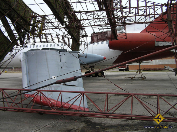 Tupolev Tu-154B-2